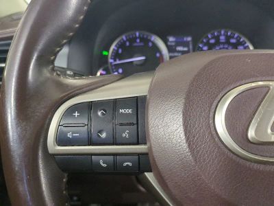 2018 Lexus ES — photo 30 view