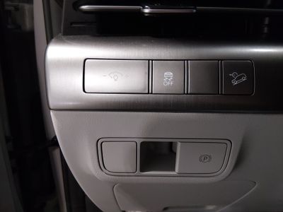 2025 Hyundai Kona — photo 13 view