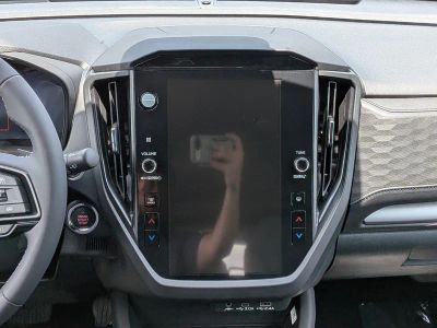 2026 Subaru Forester — photo 16 view