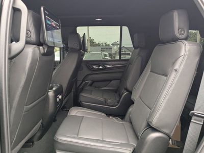 2024 GMC Yukon - Photo 14