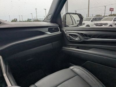 2024 GMC Yukon - Photo 17