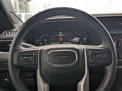 2024 GMC Yukon - Photo 23