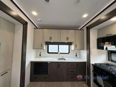 2027 Forest River RV Cherokee Arctic Wolf — photo 20 view