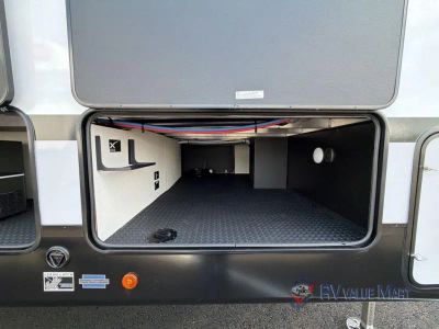 2027 Forest River RV Cherokee Arctic Wolf — photo 23 view