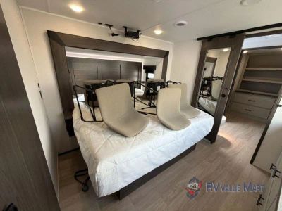 2027 Forest River RV Cherokee Arctic Wolf — photo 30 view