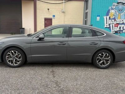 2022 Hyundai Sonata — engine compartment view
