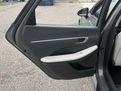 2022 Hyundai Sonata — photo 12 view