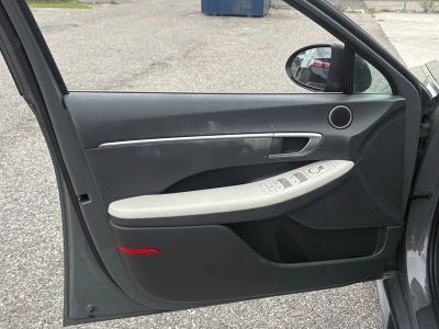 2022 Hyundai Sonata — photo 10 view