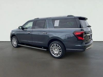 2022 Ford Expedition Max — detail view