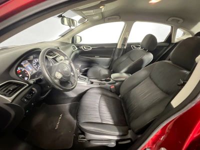 2019 Nissan Sentra — photo 12 view