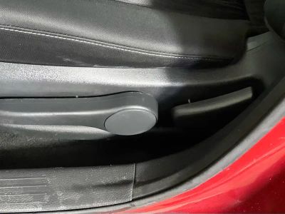 2019 Nissan Sentra — photo 13 view