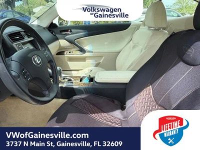 2010 Lexus IS — photo 12 view