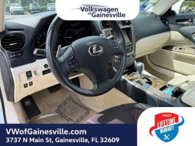 2010 Lexus IS — photo 14 view