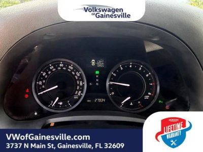 2010 Lexus IS — photo 15 view