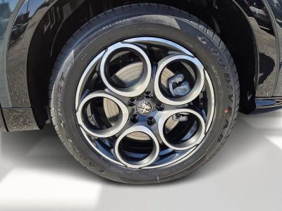 2026 Alfa Romeo Tonale — photo 10 view