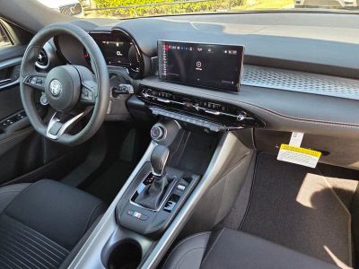 2026 Alfa Romeo Tonale — photo 12 view
