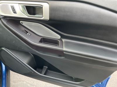 2020 Ford Explorer — photo 23 view