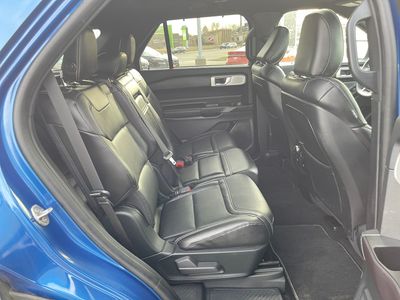 2020 Ford Explorer — photo 20 view