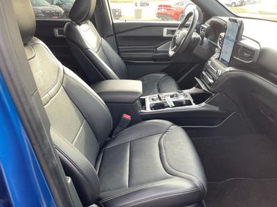 2020 Ford Explorer — photo 22 view