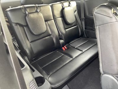 2020 Ford Explorer — photo 21 view