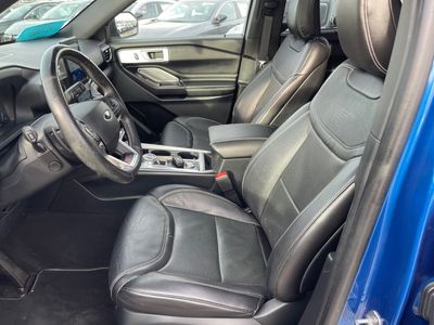 2020 Ford Explorer — photo 10 view