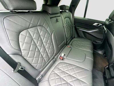 2026 BMW X5 — photo 22 view