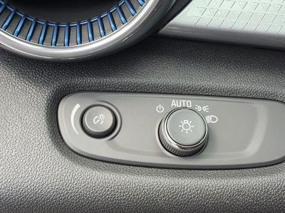 2026 Chevrolet Trax — photo 10 view