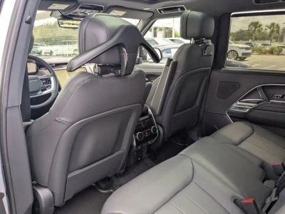 2026 Land Rover Range Rover — photo 12 view