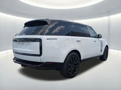 2026 Land Rover Range Rover — detail view