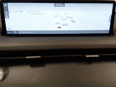 2025 Genesis GV70 - Photo 17