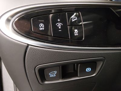 2025 Genesis GV70 - Photo 13