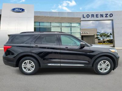 2023 Ford Explorer — interior view