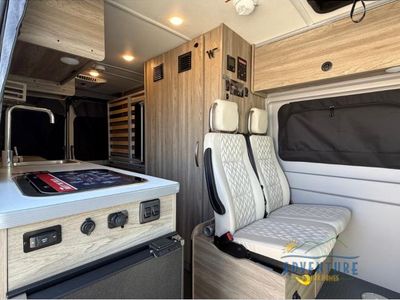 2025 Winnebago Solis - Photo 8