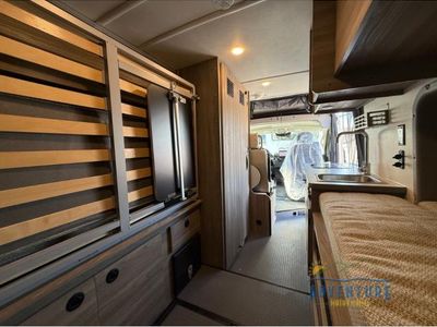 2025 Winnebago Solis - Photo 10