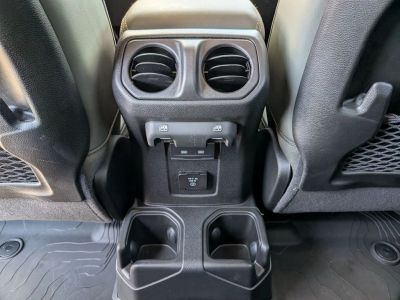 2025 Jeep Gladiator - Photo 29