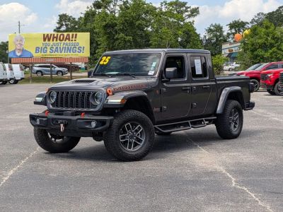 2025 Jeep Gladiator - Photo 1
