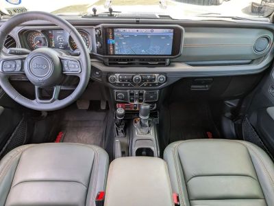2025 Jeep Gladiator - Photo 21