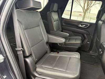 2024 Chevrolet Tahoe — photo 12 view