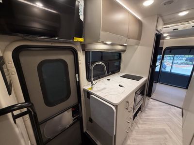 2026 Thor Motor Coach COMPASS GO - Photo 4