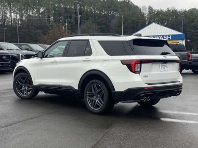2026 Ford Explorer — detail view