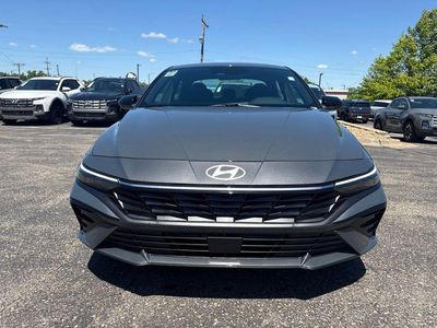 2026 Hyundai Elantra - Photo 24