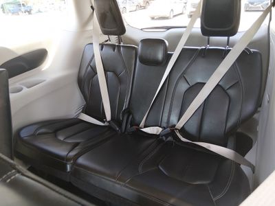 2024 Chrysler Pacifica — photo 18 view