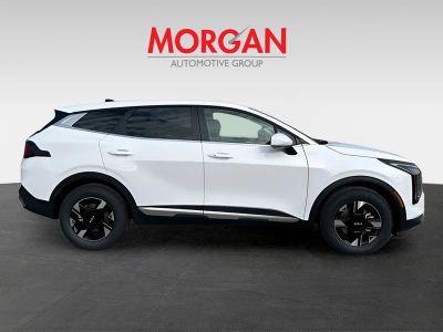 2026 Kia Sportage — photo 8 view