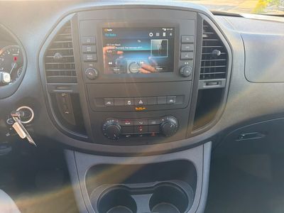 2023 Mercedes-Benz Metris - Photo 6