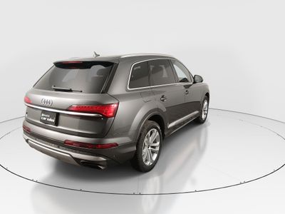 2025 Audi Q7 — photo 7 view