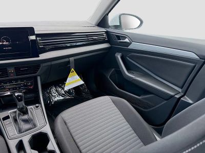 2026 Volkswagen Jetta — photo 18 view