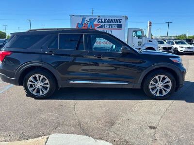 2020 Ford Explorer — interior view