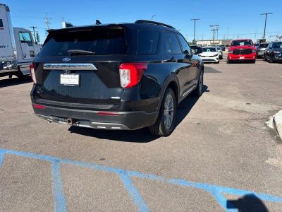 2020 Ford Explorer — detail view