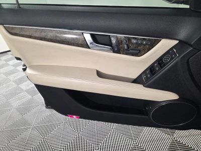 2009 Mercedes-Benz C-Class — photo 21 view