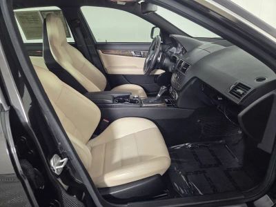 2009 Mercedes-Benz C-Class — photo 32 view